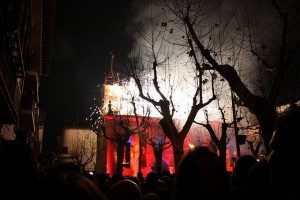 Feuerwerk , Straßenfeuer und höllisches Treiben in Sa Pobla